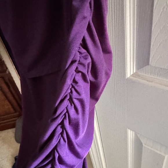 Bodycon off shoulder ruffles mini dress - Picture 2 of 4